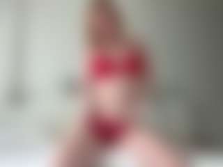 LauraStraker's Live Sex Cam Show