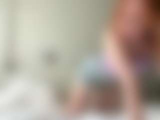 LauraStraker's Live Sex Cam Show