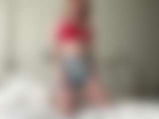 LauraStraker's Live Sex Cam Show