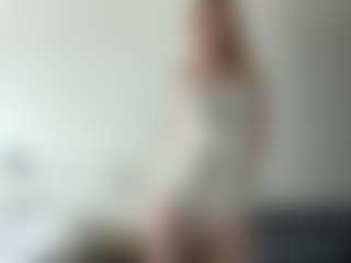 Live cam show with LauraStraker - Strip Red Hair on Camsoda