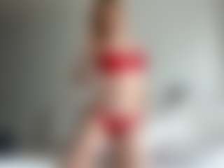LauraStraker's Live Sex Cam Show