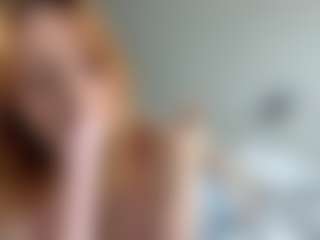 LauraStraker's Live Sex Cam Show