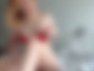 LauraStraker's Live Sex Cam Show
