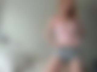 Live cam show with LauraStraker - Red Hair Young Adult on Dolls Live