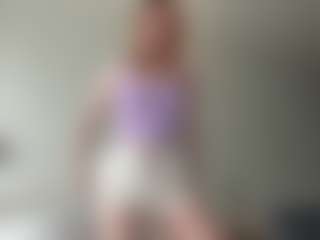LauraStraker's Live Sex Cam Show