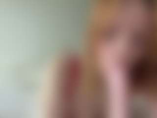 LauraStraker's Live Sex Cam Show