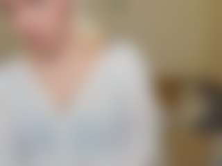 Live cam show with LeticiaNassie - Blonde Hair on CamClone