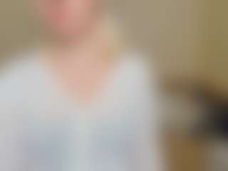 Live cam show with LeticiaNassie - Young Adult on Hubzter Live