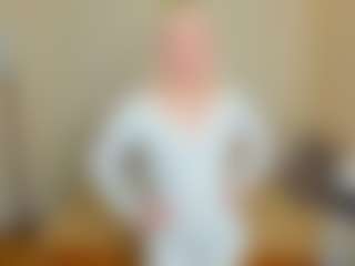 Live cam show with LeticiaNassie - Granny Blonde Hair on Camsoda