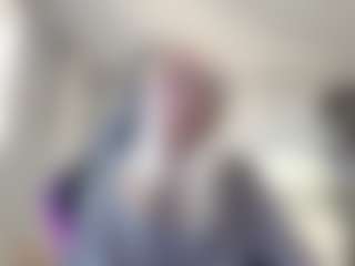 LorrianeLeuga's Live Sex Cam Show