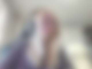 LorrianeLeuga's Live Sex Cam Show