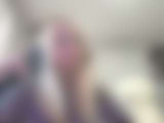 LorrianeLeuga's Live Sex Cam Show