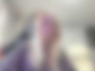 LorrianeLeuga's Live Sex Cam Show