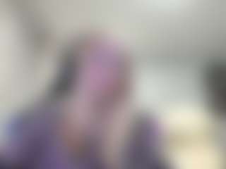 LorrianeLeuga's Live Sex Cam Show