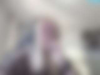 Live cam show with LorrianeLeuga - Normal on CamSextacy