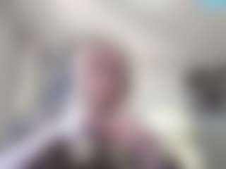 Live cam show with LorrianeLeuga - Blonde Hair Petite on alttransgirls