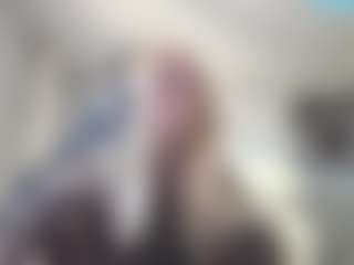 LorrianeLeuga's Live Sex Cam Show