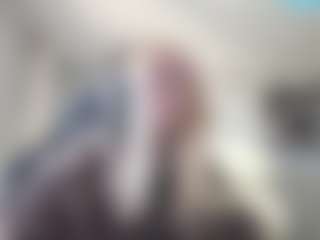 Live cam show with LorrianeLeuga - College on parknlotfishbdy