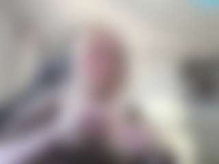 LorrianeLeuga's Live Sex Cam Show