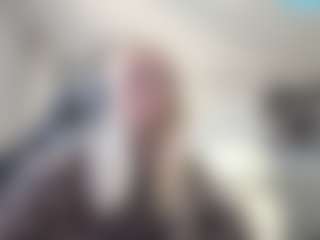 Live cam show with LorrianeLeuga - Green Eyes on Pornisteam.com