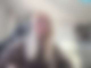 Live cam show with LorrianeLeuga - Strip Blonde Hair on Latina Girls