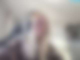 LorrianeLeuga's Live Sex Cam Show