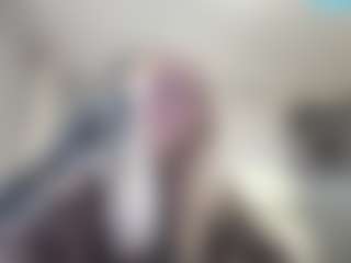 Live cam show with LorrianeLeuga - Normal on Livezox