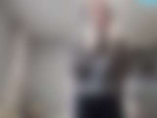 Live cam show with LorrianeLeuga - New Petite on Adult Interactions