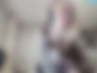 Live cam show with LorrianeLeuga - Shower on chickslive.net