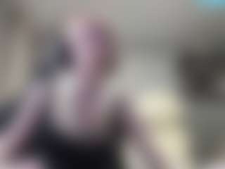 Live cam show with LorrianeLeuga - Blonde Hair Petite on Adult Interactions