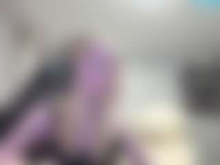 LorrianeLeuga's Live Sex Cam Show