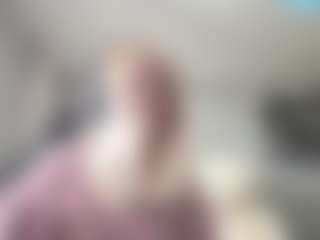 Live cam show with LorrianeLeuga - Shower on Hubzter Live