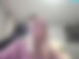 Live cam show with LorrianeLeuga - Normal on madthumbs
