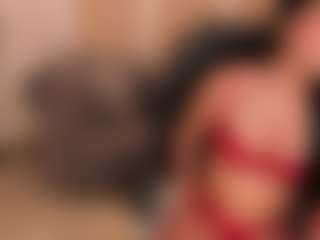 Live cam show with Melodyy Rouse - Submissive on Camsoda