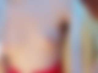 Spettacolo in cam dal vivo con Melodyy Rouse - Submissive su Camsoda