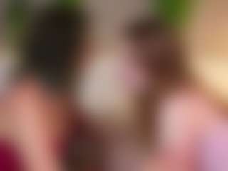 Live cam show with MichaelaKafel - Average on TottyGirls