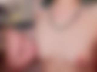 Live cam show with MichaelaKafel - Facial on camtv