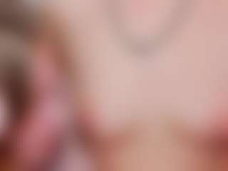 Live cam show with MichaelaKafel - Ebony Middle Aged on Porn Luv