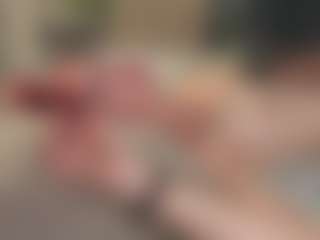 Live cam show with MichaelaKafel - Public Ebony on Dolls Live