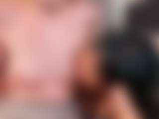 Live cam show with MichaelaKafel - Ass Bouncing on live.xbliss.ai