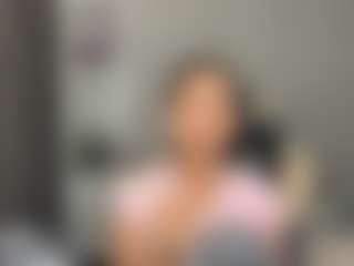Live cam show with Mindy - Public on Mixed Magazine Live