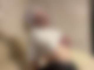 Live cam show with Nasty - Genital Piercings on madthumbs