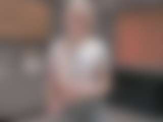 Live cam show with PhoebeArgetsinger - Teen (18+) on Big Tits