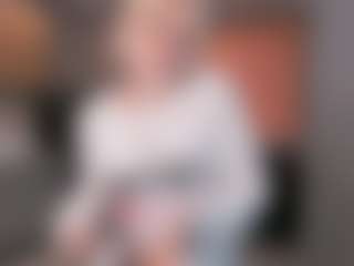 PhoebeArgetsinger's Live Sex Cam Show