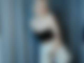 Live cam show with PhoebeArgetsinger - Green Eyes on Pornisteam.com