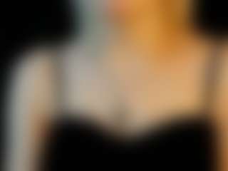 Live cam show with PhoebeArgetsinger - Fuck on LiveSexCams6