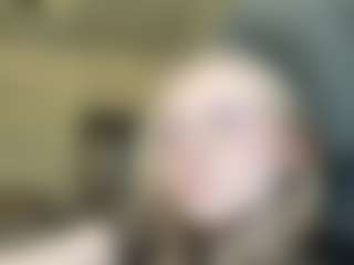 Live cam show with TaylorBrehmer - Skinny Teen (18+) on infinitiblacc.com