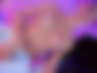 Live cam show with Tiana_leal - Average on CamwithHer