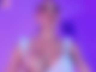 Live cam show with Tiana_leal - Smoking on Camsoda