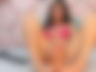 Live cam show with vicky-cherry - Petite on liverealitysex.com